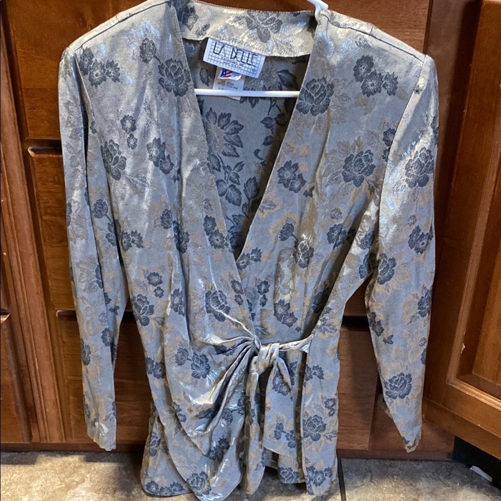 Vintage La Belle Gray/Silver/Gold Floral Wrap Top Career Old Money Office Y2K